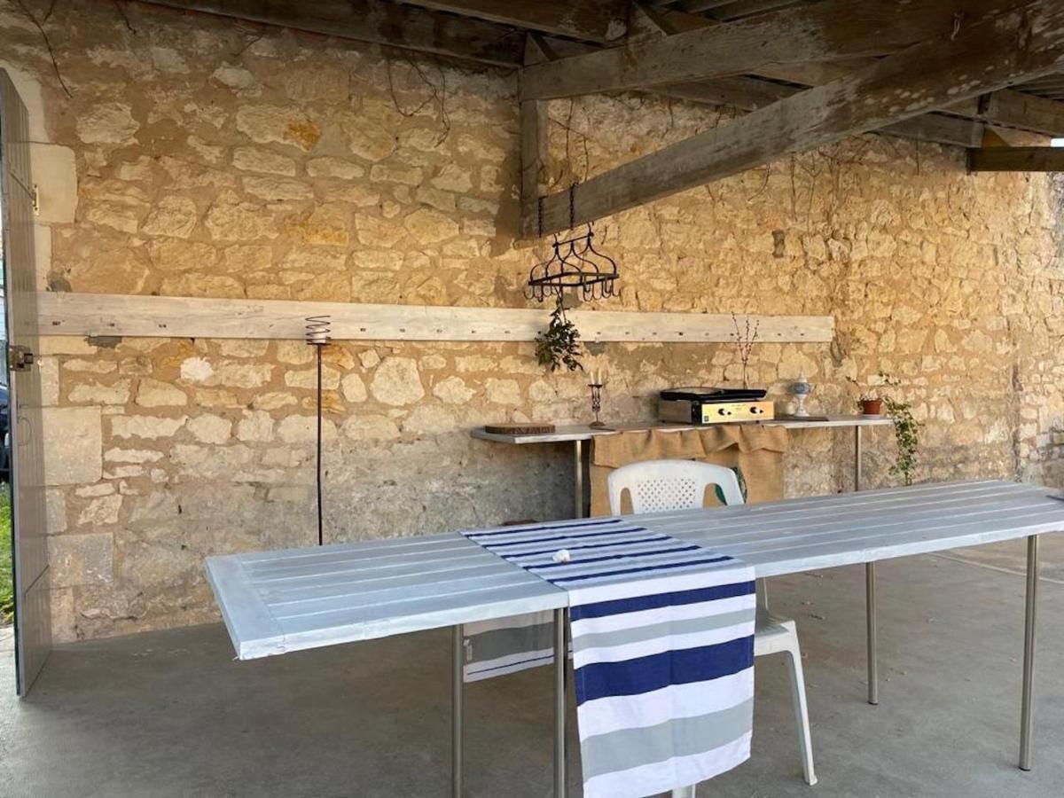 La Possibilite D'une Ile Apartment Boyardville