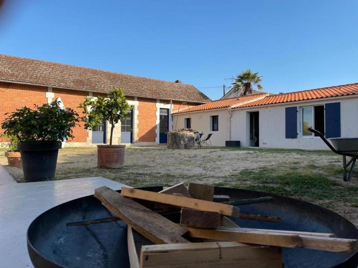 La Possibilite D'une Ile Apartment Boyardville